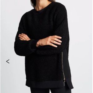 NWT - Varly Oakden Sweater